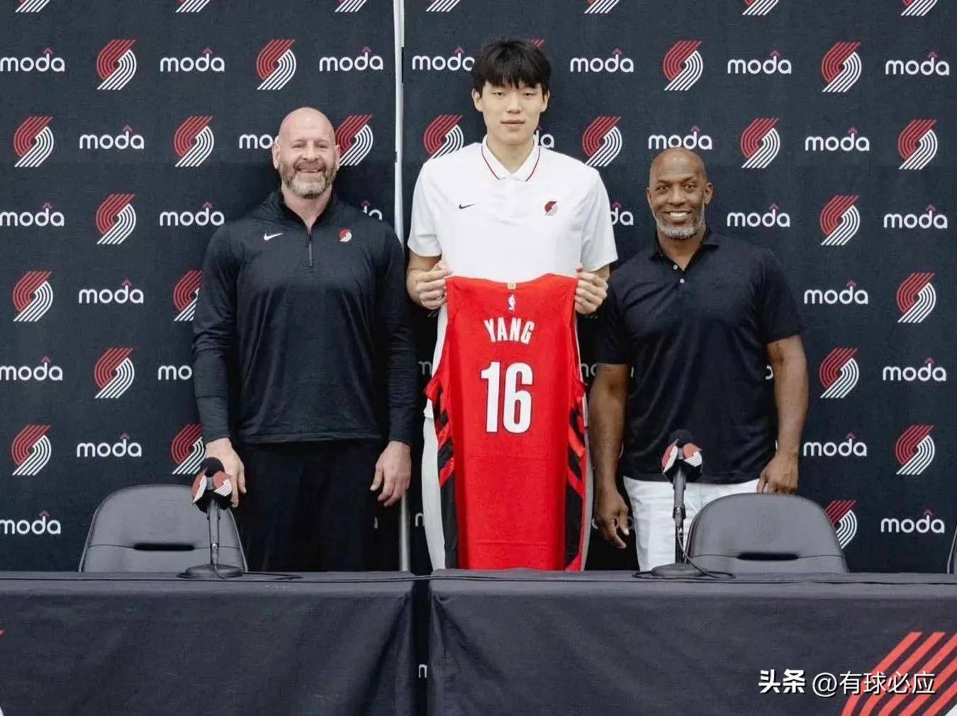九游体育app下载-勇士关注选秀大会，开拓者考虑调整阵容引争议