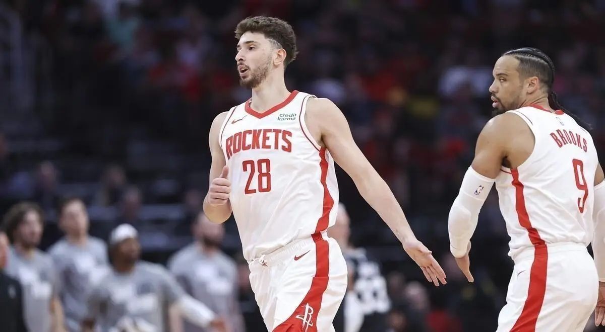 火箭战胜奇才，四连胜