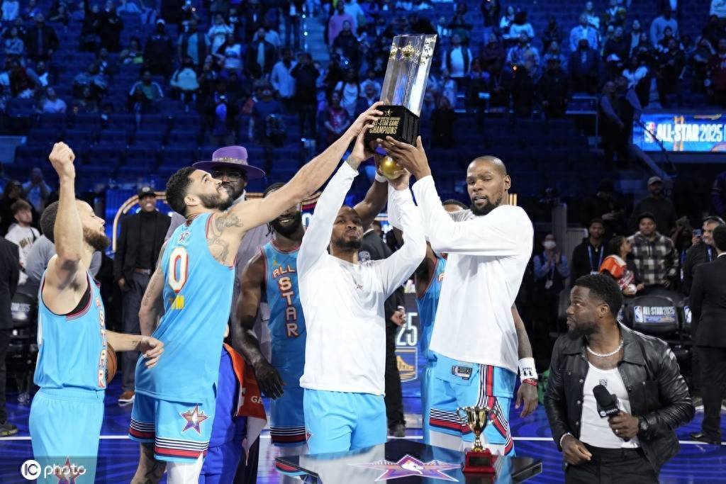 包含英国篮球超级联赛收视率飙升，吸引更多球迷关注的词条