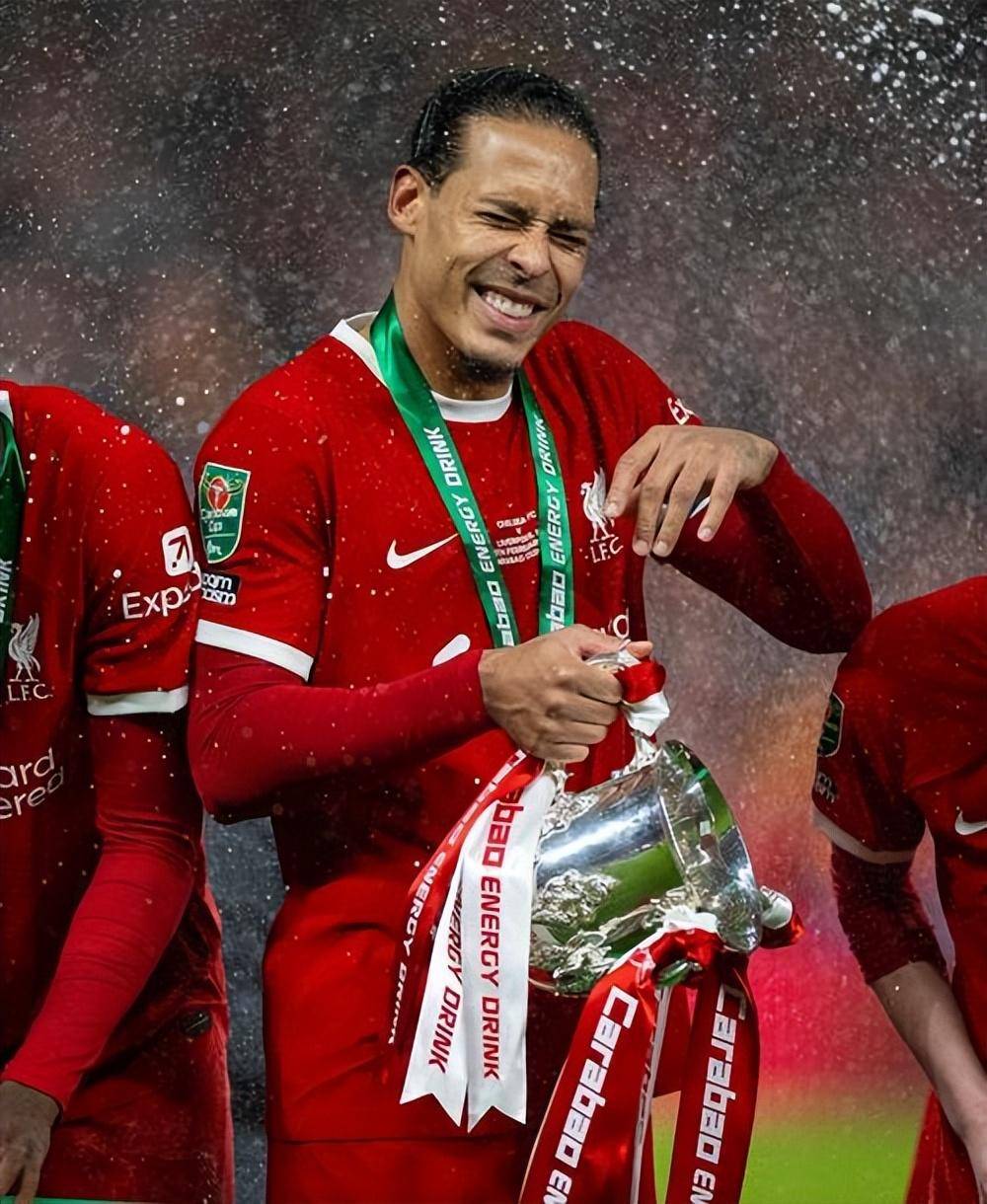 九游体育入口-英超球队遭遇重大人事调整,球迷关注未来发展路径的简单介绍